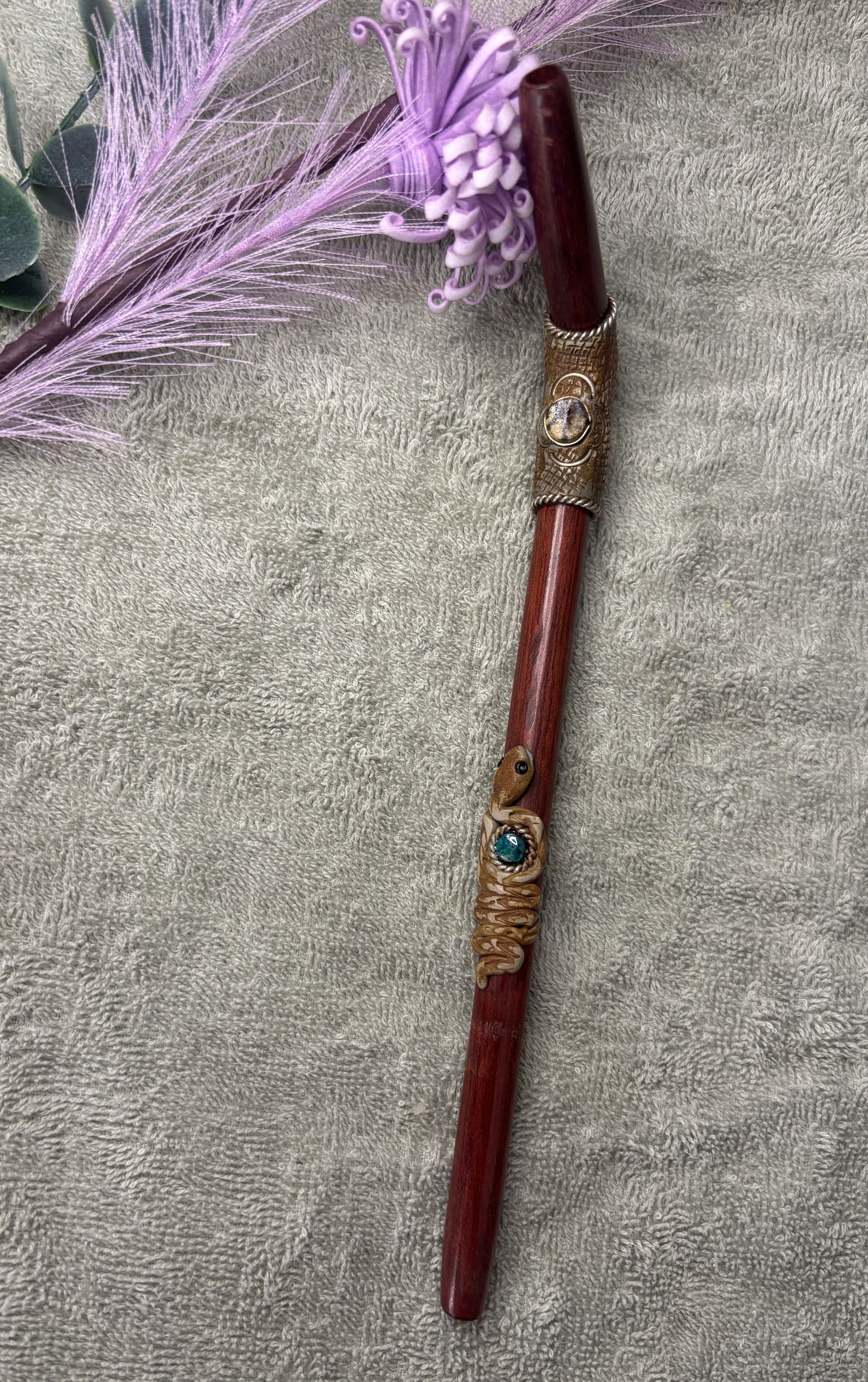 Shipibo Ceremonial Handcrafted Palo Sangre Single Applicator Tepi 23cm